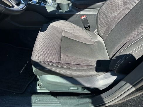 Used 2023 Subaru Outback Premium image 24