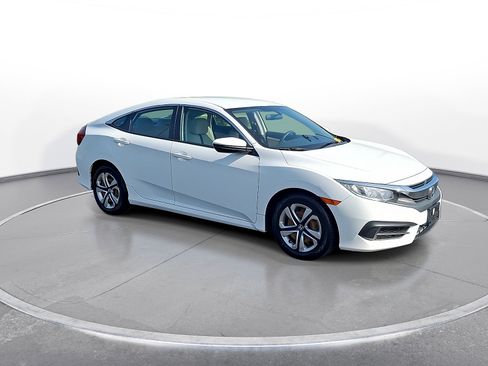 Used 2018 Honda Civic LX image 2