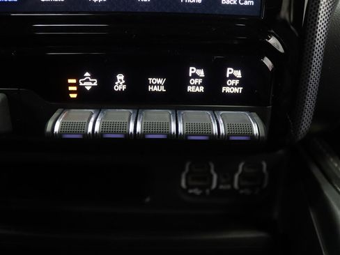 Used 2020 RAM 1500 Limited image 39