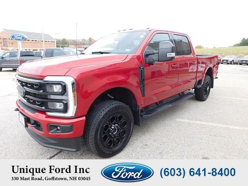 Used 2024 Ford F250 Lariat w/ Black Appearance Package image 4