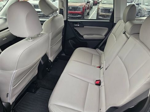 Used 2017 Subaru Forester 2.5i Limited image 12