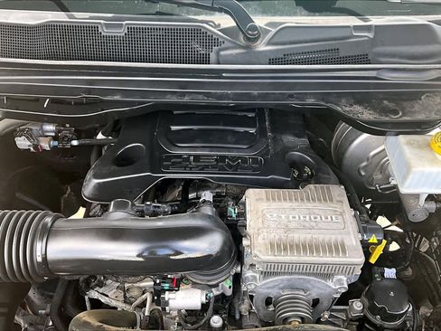 Used 2023 RAM 1500 Limited AWD/4WD image 32