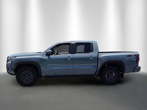 Used 2025 Nissan Frontier PRO-4X w/ Pro Convenience Package AWD/4WD image 2