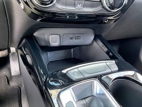 New 2026 Chevrolet Trax LT FWD image 23