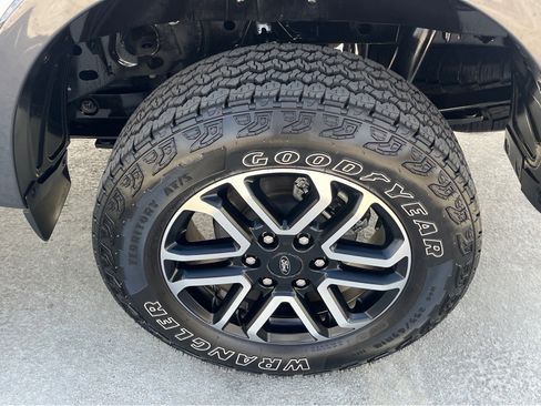 Used 2024 Ford Ranger Lariat w/ FX4 Off-Road Package image 21