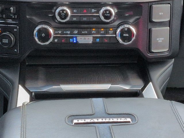 Certified 2025 Ford F350 Platinum w/ FX4 Off-Road Package AWD/4WD image 19