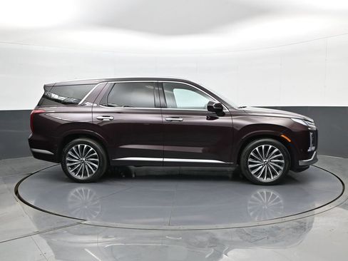 Used 2023 Hyundai Palisade Calligraphy AWD/4WD image 4