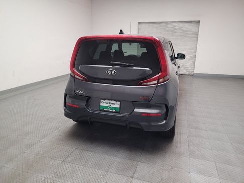 Used 2021 Kia Soul GT-Line FWD image 7