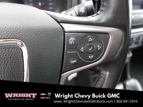 Used 2022 GMC Canyon AT4 image 16