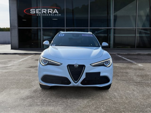 Used 2023 Alfa Romeo Stelvio Ti AWD/4WD image 8
