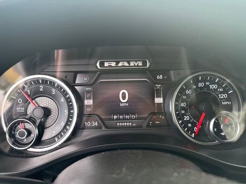 Used 2022 RAM 1500 Laramie image 12