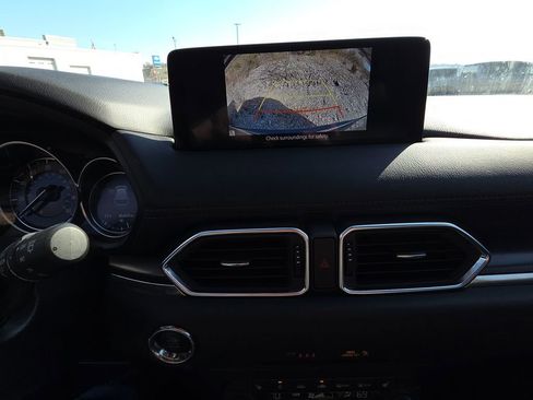 Used 2024 MAZDA CX-5 Carbon Edition image 11