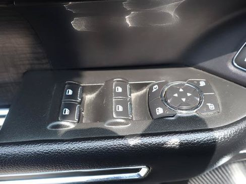 Used 2021 Ford Expedition Limited AWD/4WD image 23