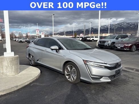 Used 2018 Honda Clarity Touring image 4