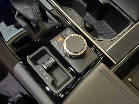 New 2026 Toyota Tundra Platinum image 25