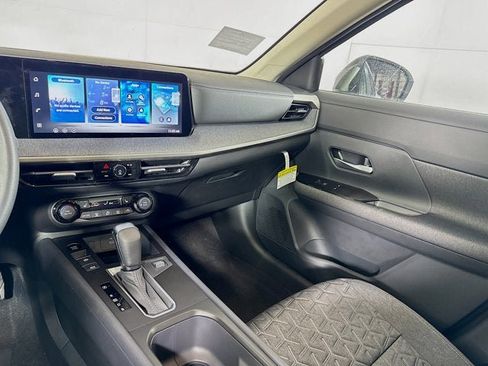 New 2026 Nissan Kicks SV image 21