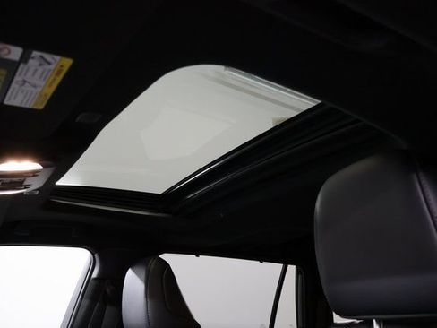 Certified 2025 Toyota Highlander XSE AWD/4WD image 14