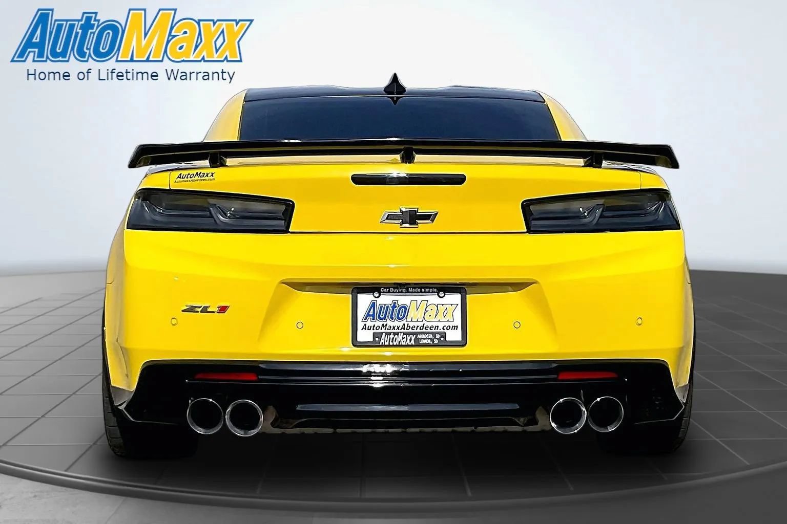 Used 2018 Chevrolet Camaro ZL1 RWD image 7