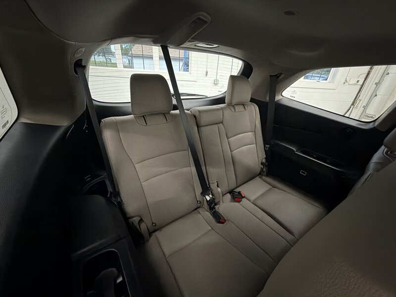 Used 2017 Honda Pilot EX-L image 14