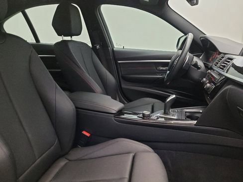 Used 2017 BMW 330i Sedan RWD image 21
