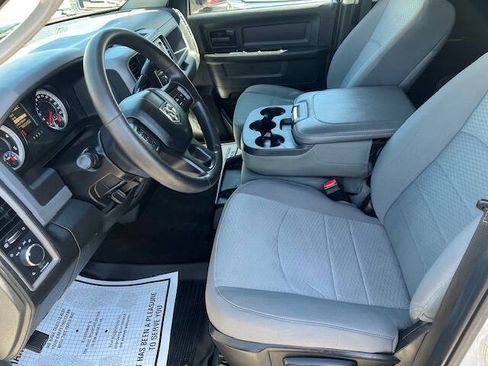 Used 2014 RAM 3500 Tradesman w/ Chrome Appearance Group AWD/4WD image 9