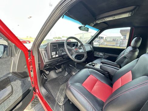 Used 1994 Chevrolet Blazer 4WD image 10