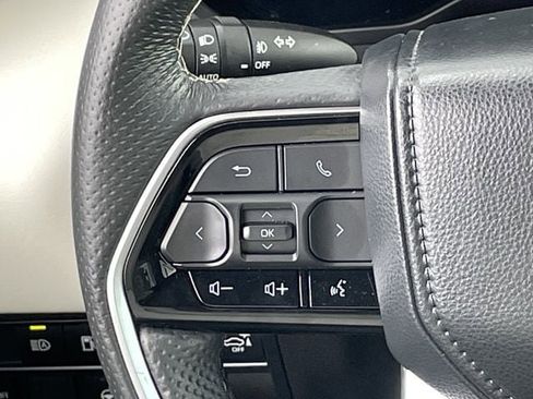 Used 2024 Toyota Sequoia Capstone AWD/4WD image 12