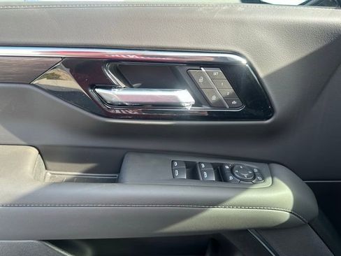 New 2026 Chevrolet Tahoe LT w/ Comfort Package AWD/4WD image 3