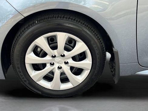 Used 2026 Toyota Corolla LE FWD image 24
