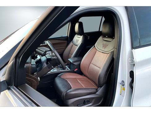 Used 2022 Ford Explorer King Ranch image 20