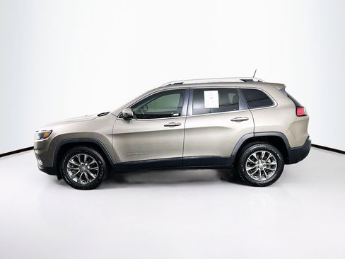 Used 2020 Jeep Cherokee Latitude Plus image 4