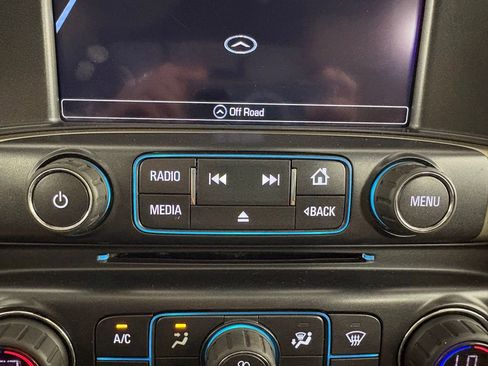 Used 2018 GMC Sierra 1500 Denali w/ Denali Ultimate Package AWD/4WD image 27