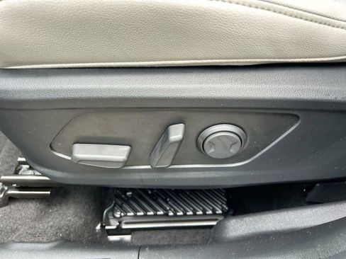 New 2026 Hyundai Tucson Limited FWD image 24