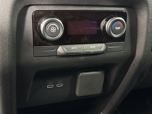 New 2026 Buick Enclave Sport Touring w/ Power Package image 23