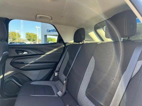 Used 2025 Chevrolet TrailBlazer LT AWD/4WD image 20