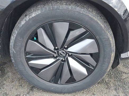 Used 2023 Nissan Ariya FWD image 9