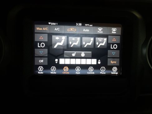 Used 2023 Jeep Gladiator Sport image 23