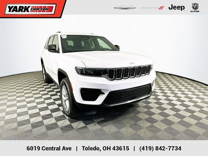 New 2025 Jeep Grand Cherokee Laredo X