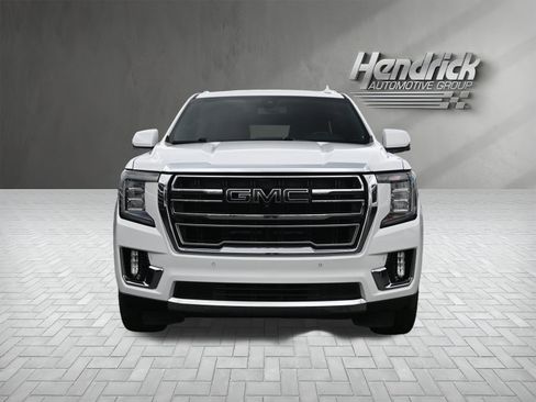 Used 2022 GMC Yukon SLT w/ SLT Premium Package image 6