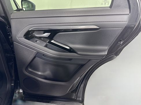 Used 2020 Land Rover Range Rover Evoque S image 28