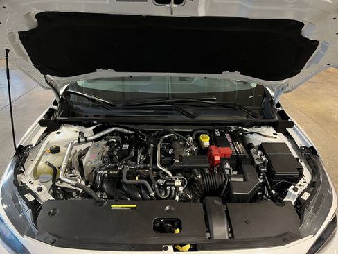 Used 2025 Nissan Sentra S image 32