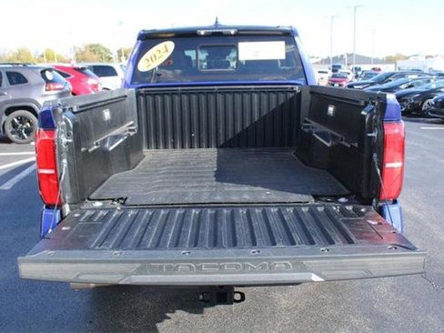 Certified 2024 Toyota Tacoma SR5 image 7