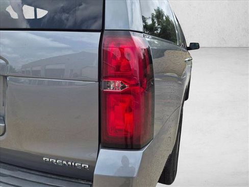 Used 2020 Chevrolet Suburban Premier w/ Max Trailering Package AWD/4WD image 30