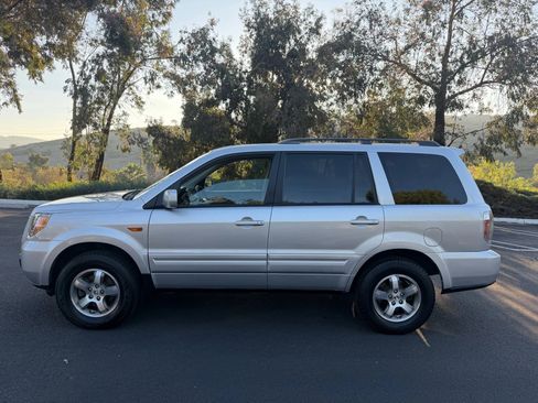 Used 2006 Honda Pilot EX image 2