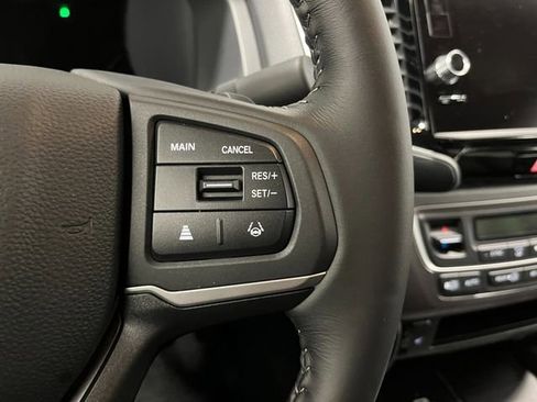 Used 2025 Honda Ridgeline RTL image 16