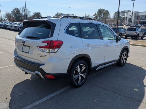 Used 2021 Subaru Forester Touring w/ Popular Package #2 image 4