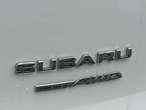 Certified 2022 Subaru Crosstrek 2.0i Premium image 24
