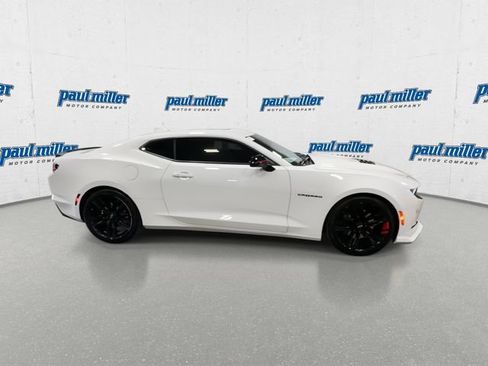 Used 2022 Chevrolet Camaro LT w/ Redline Edition RWD image 13
