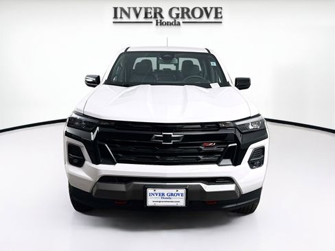 Used 2023 Chevrolet Colorado Z71 w/ Z71 Convenience Package 2 AWD/4WD image 2