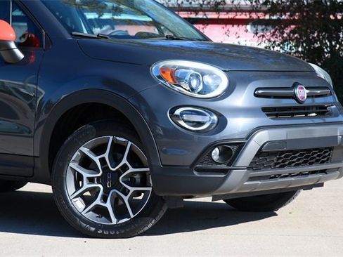 Used 2019 FIAT 500X Trekking w/ Adventurer Edition image 2